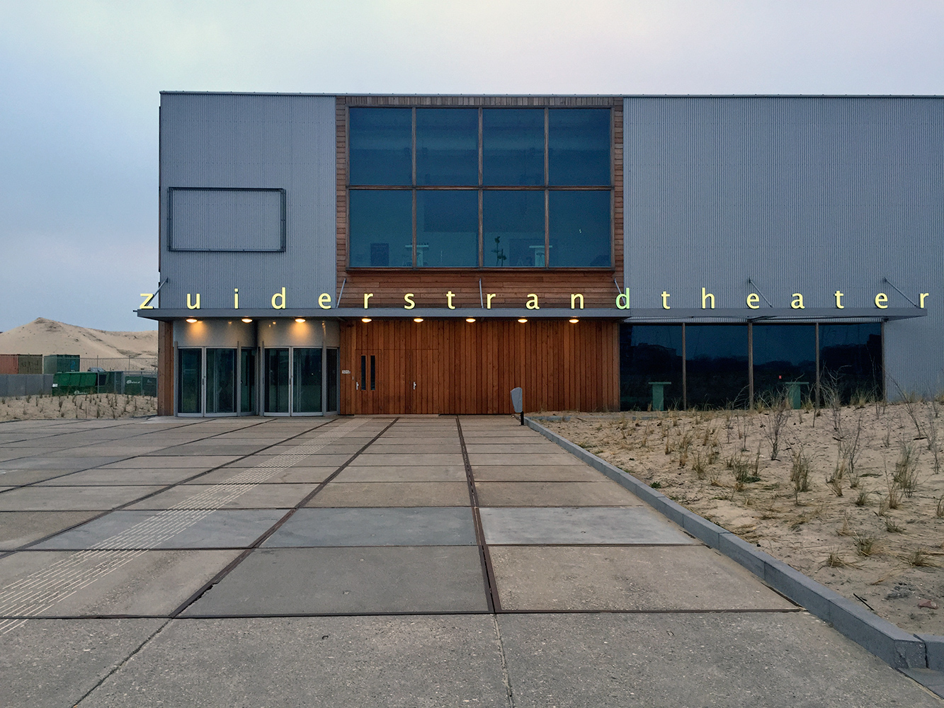 Zuiderstrandtheater, The Hague